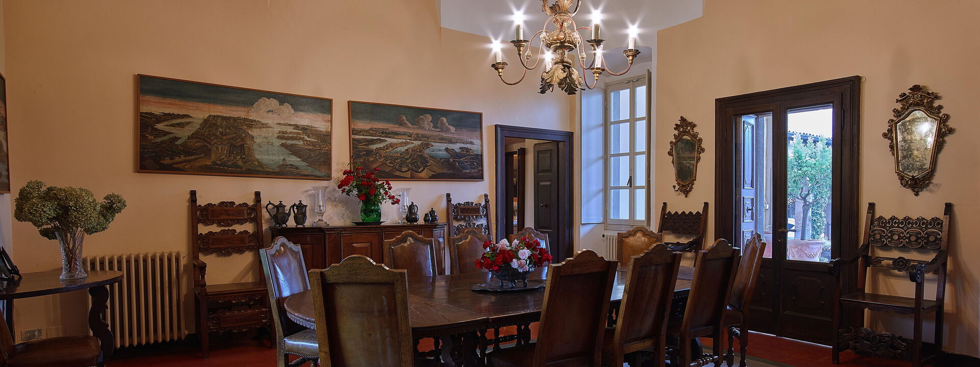 Villa Franciacorta: Ausstattung, Esszimmer, Frühling, Herbst, Sommer, Zimmerdetails