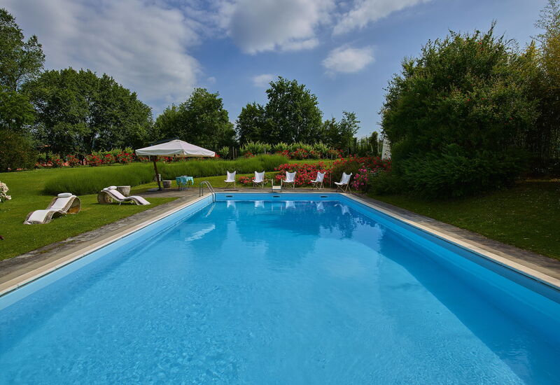 Villa Franciacorta: Amenities, Autumn, Building Exterior, Garden, Outdoor, Pool, Spring, Summer