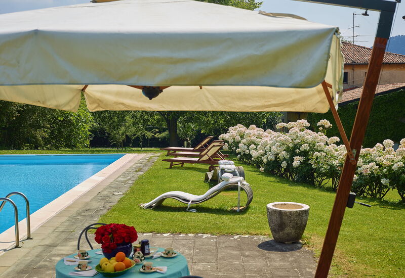 Villa Franciacorta: Amenities, Autumn, Building Exterior, Garden, Outdoor, Pool, Spring, Summer