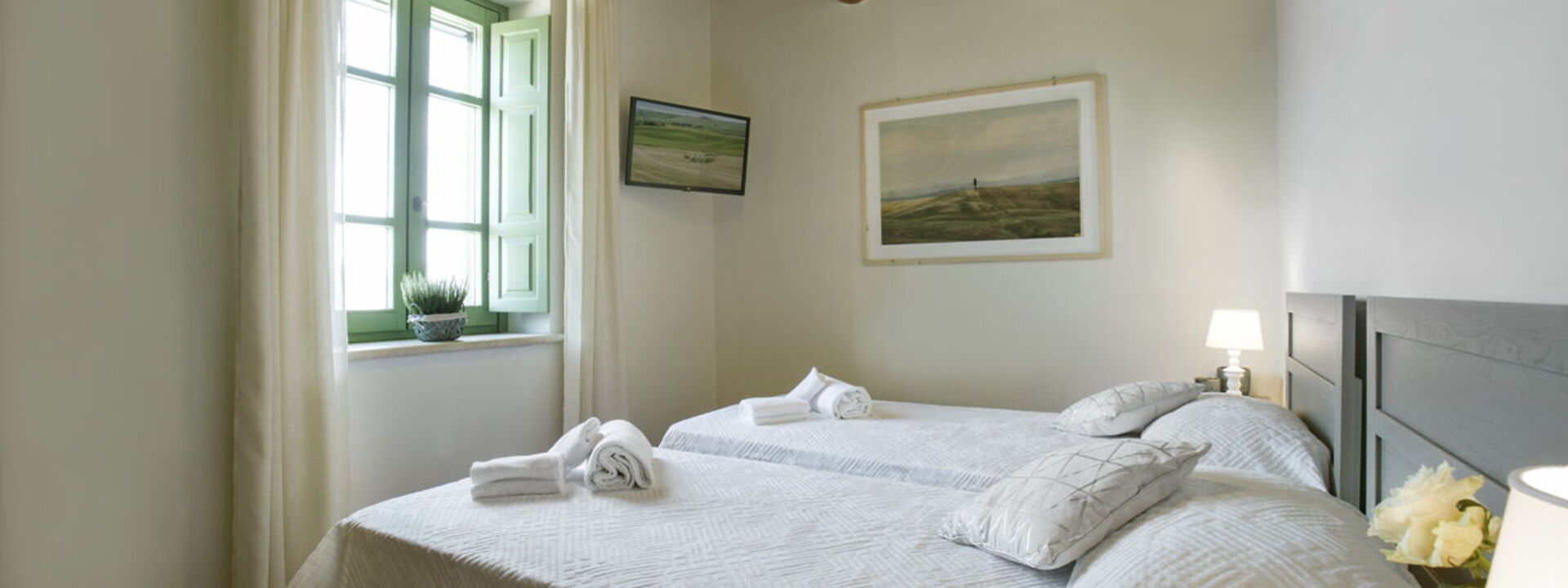 Villa Irene: Autunno, Camera da letto, Caratteristiche, Dettagli della stanza, Estate, Primavera