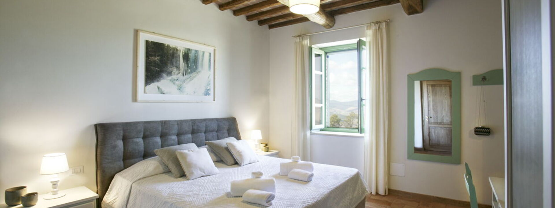 Villa Irene: Autunno, Camera da letto, Caratteristiche, Dettagli della stanza, Estate, Primavera