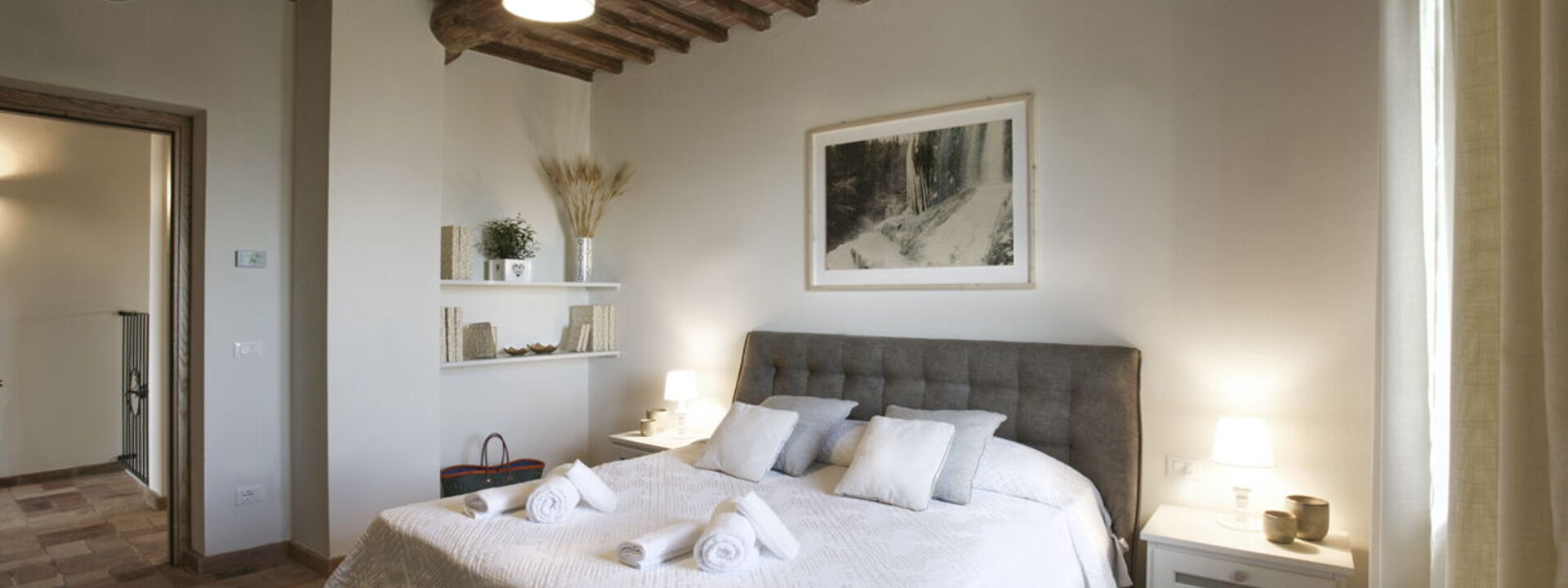 Villa Irene: Autunno, Camera da letto, Caratteristiche, Dettagli della stanza, Estate, Primavera