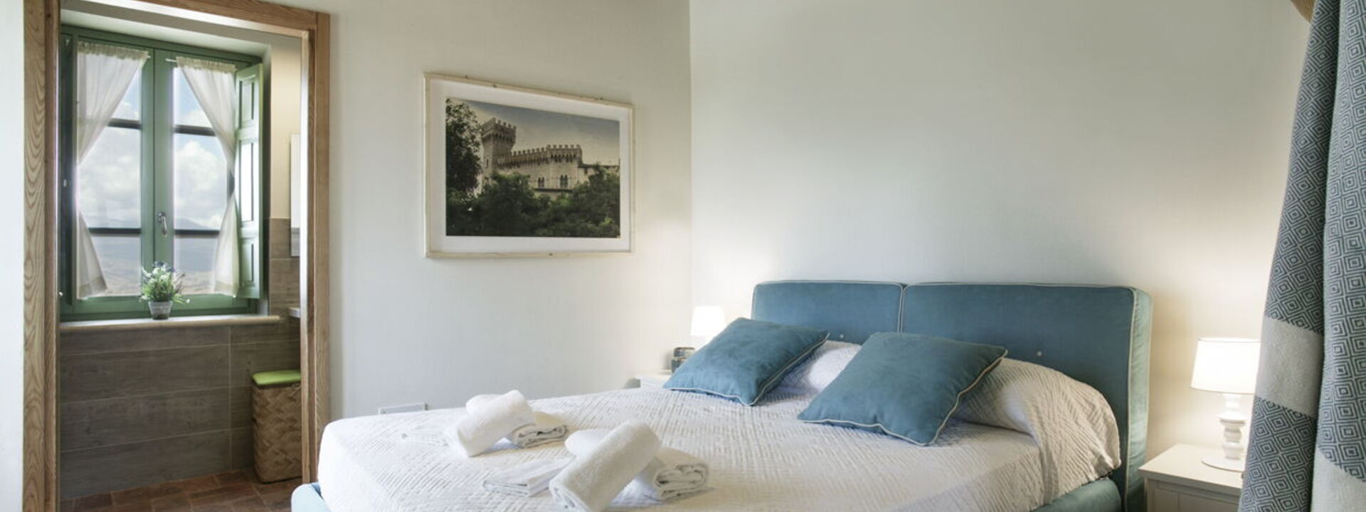 Villa Irene: Autunno, Camera da letto, Caratteristiche, Dettagli della stanza, Estate, Primavera