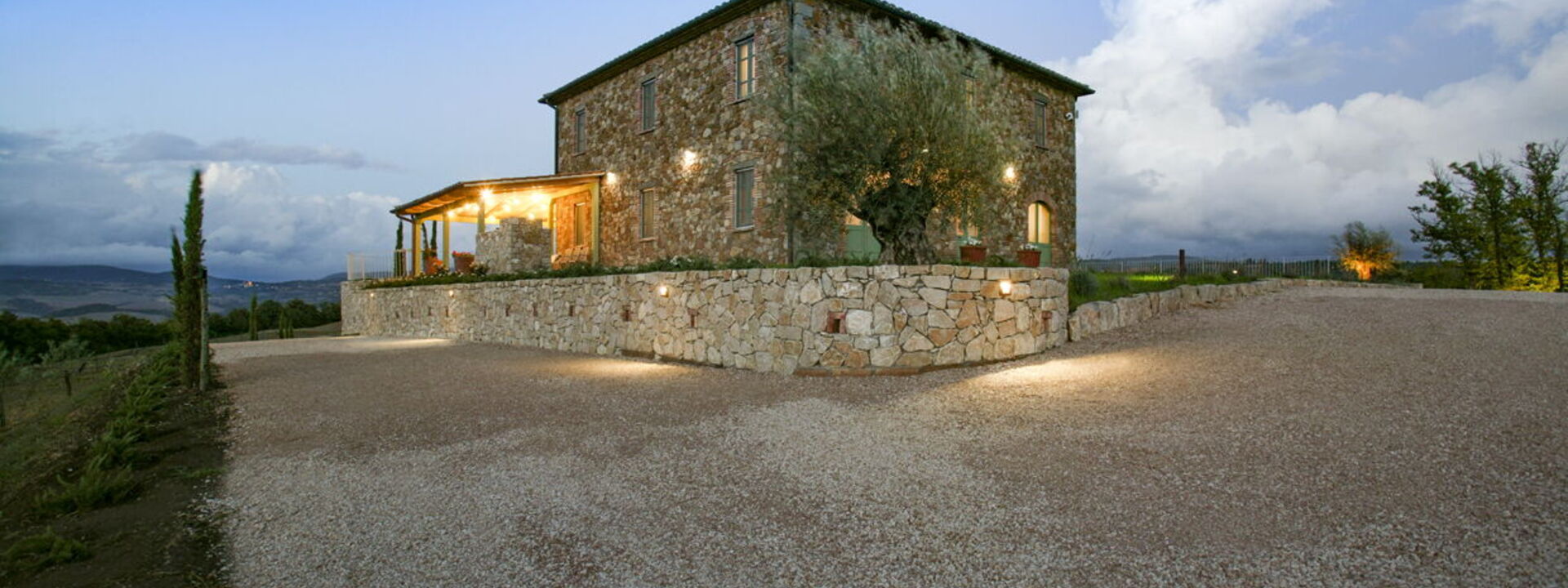 Villa Irene: Autunno, Caratteristiche, Estate, Esterni, Giardino, Primavera