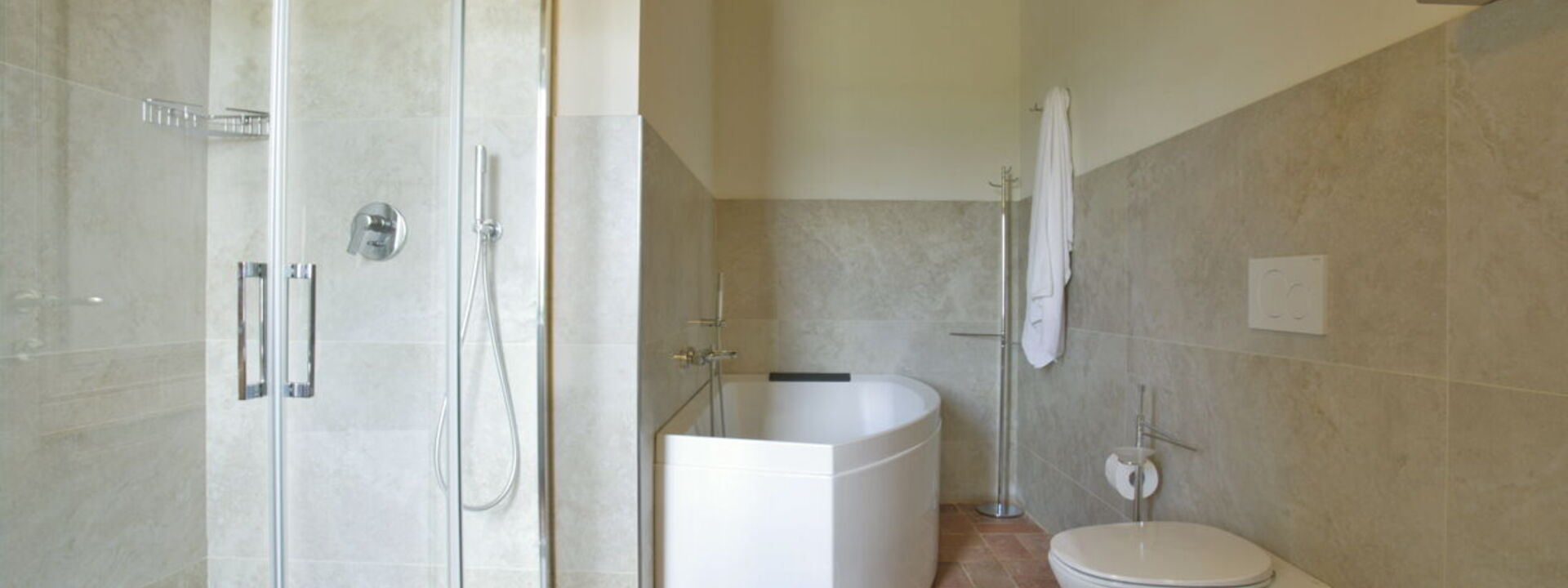 Villa Irene: Autunno, Bagno, Caratteristiche, Dettagli della stanza, Estate, Primavera