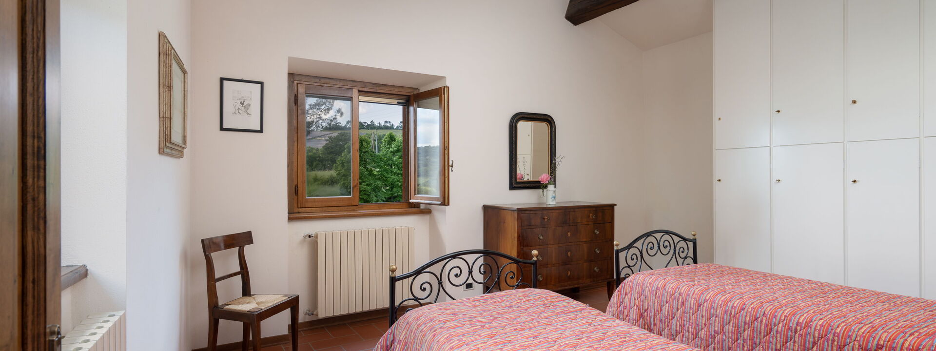 Il Mulino Di Vogognano - Subbiano, Private Pool, Jacuzzi, Wifi, Tuscany: Amenities, Autumn, Bedroom, Room Detail, Spring, Summer