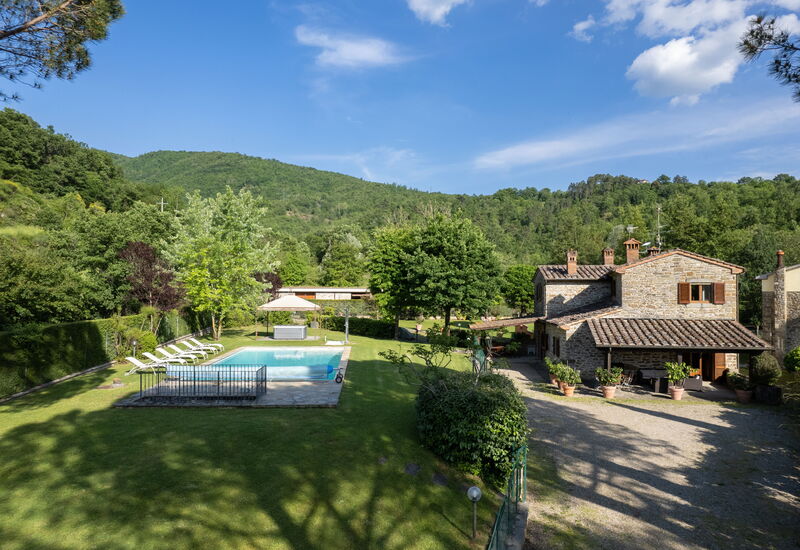 Il Mulino Di Vogognano - Subbiano, Private Pool, Jacuzzi, Wifi, Tuscany: Außen, Ausstattung, Frühling, Garten, Herbst, Schwimmbad, Sommer