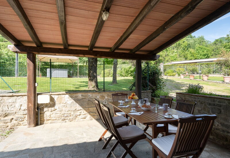 Il Mulino Di Vogognano - Subbiano, Private Pool, Jacuzzi, Wifi, Tuscany: Außen, Ausstattung, Balkon / Terrasse / Patio, Frühling, Herbst, Sommer