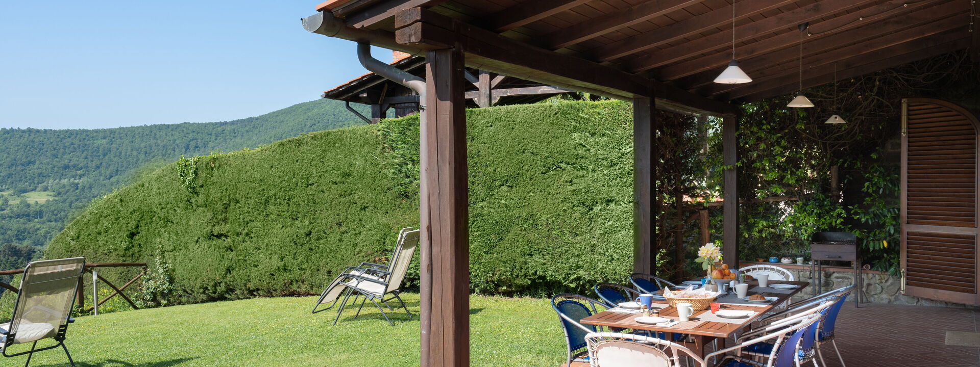 Villa Olivi - Subbiano, Toscana, Pool And Nature: Amenities, Autumn, Balcony / Terrace / Patio, Building Exterior, Garden, Spring, Summer
