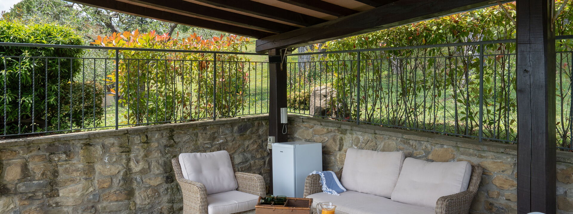 Villa Olivi - Subbiano, Toscana, Pool And Nature: Amenities, Autumn, Building Exterior, Garden, Spring, Summer