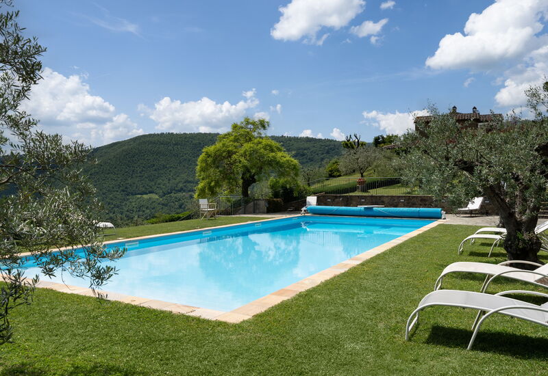 Villa Olivi - Subbiano, Toscana, Pool And Nature: Außen, Ausstattung, Frühling, Garten, Herbst, Schwimmbad, Sommer