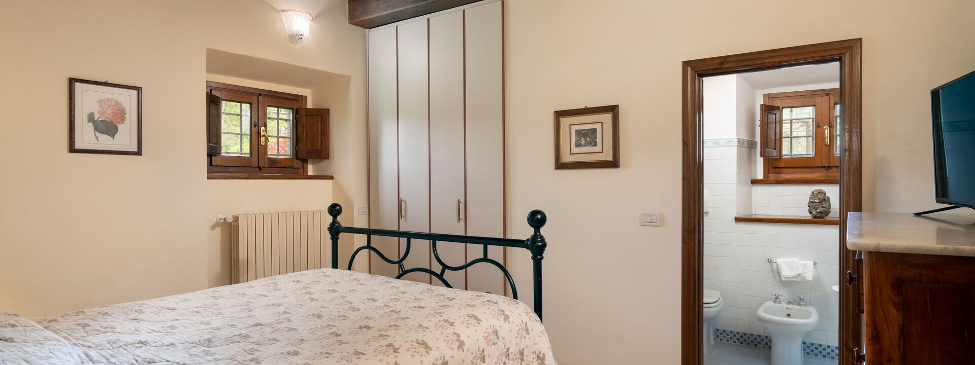 Villa Castelluccio - Arezzo, Toscana: Autumn, Bedroom, Spring, Summer