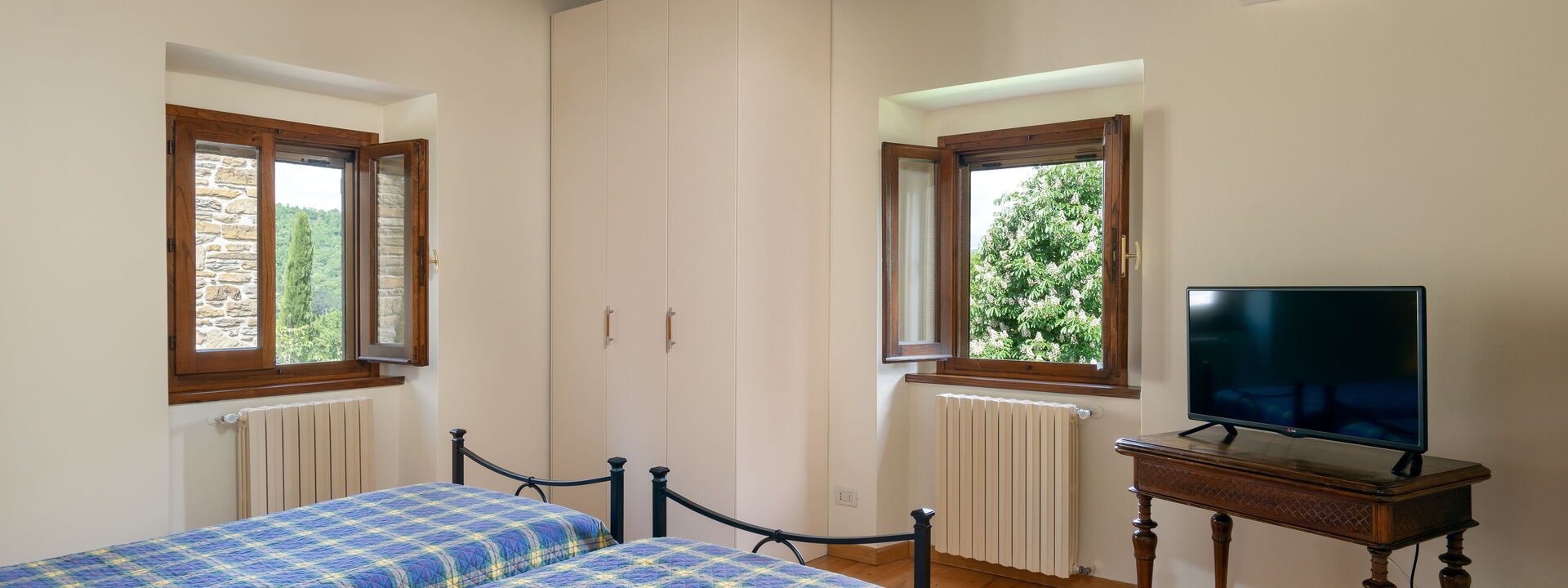 Villa Castelluccio - Arezzo, Toscana: Autumn, Bedroom, Spring, Summer