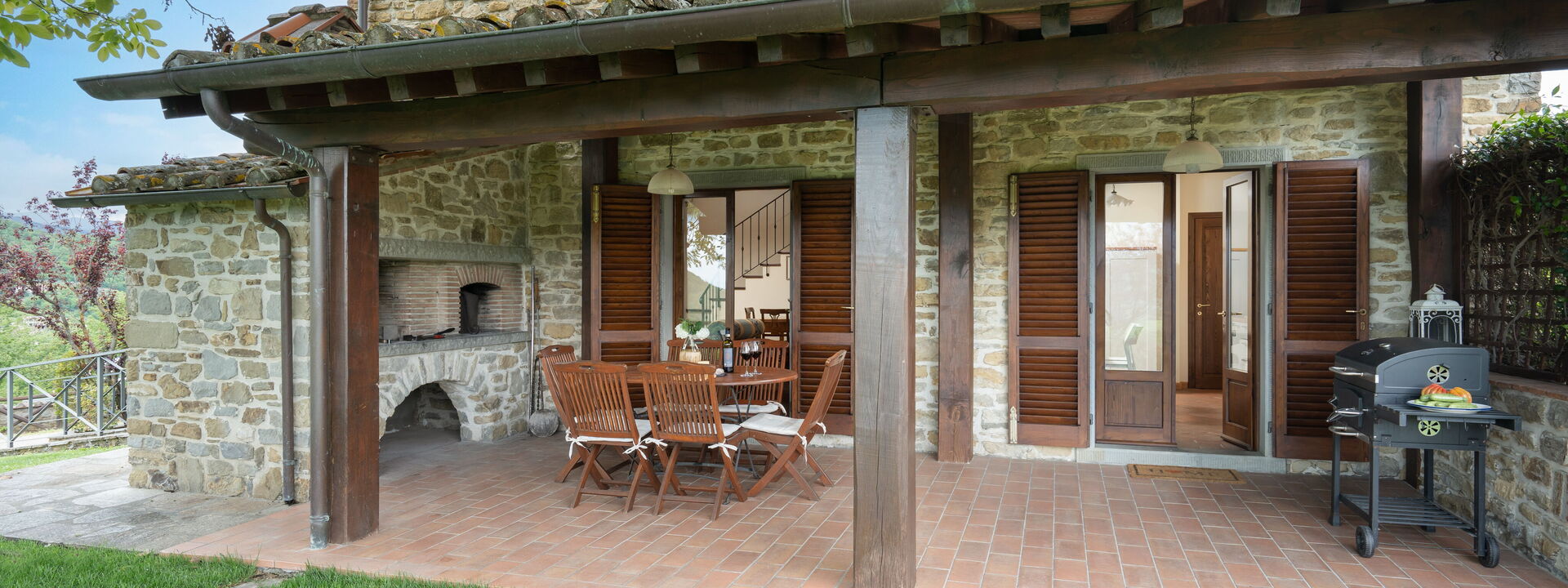 Villa Castelluccio - Arezzo, Toscana: Autumn, Building Exterior, Garden, Spring, Summer