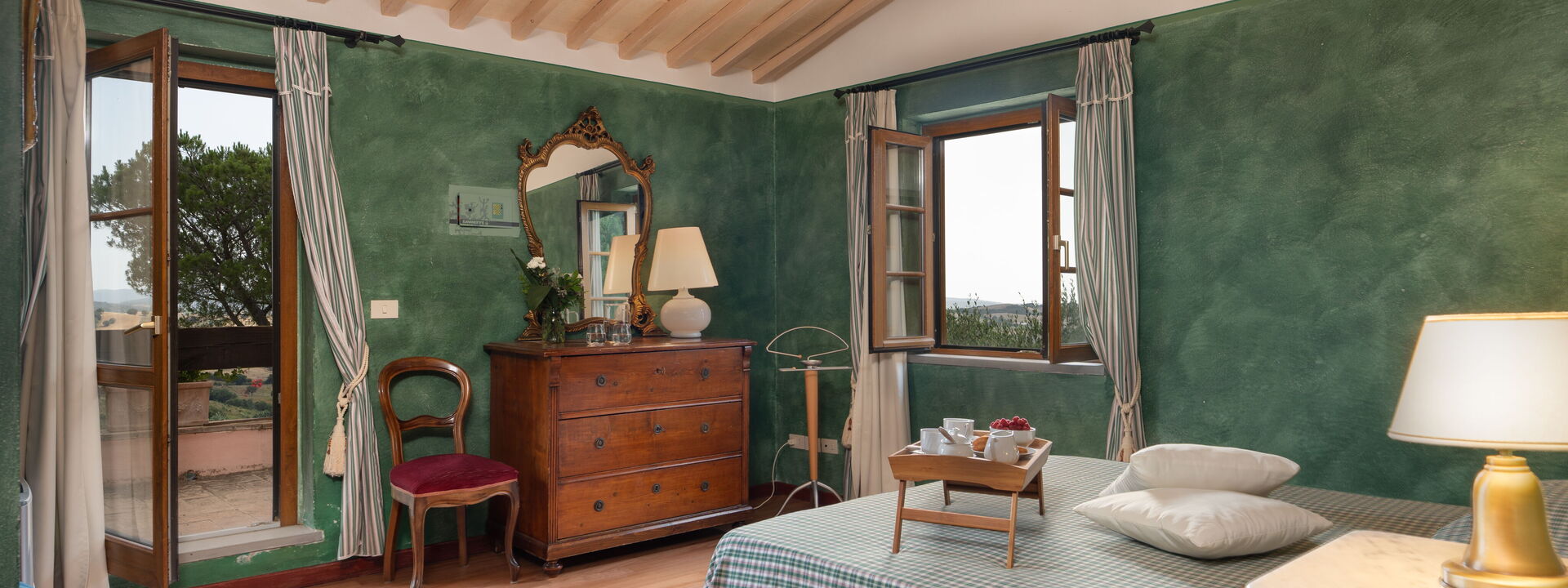 Villa Monte Bottigli: Bedroom 3 with balcony