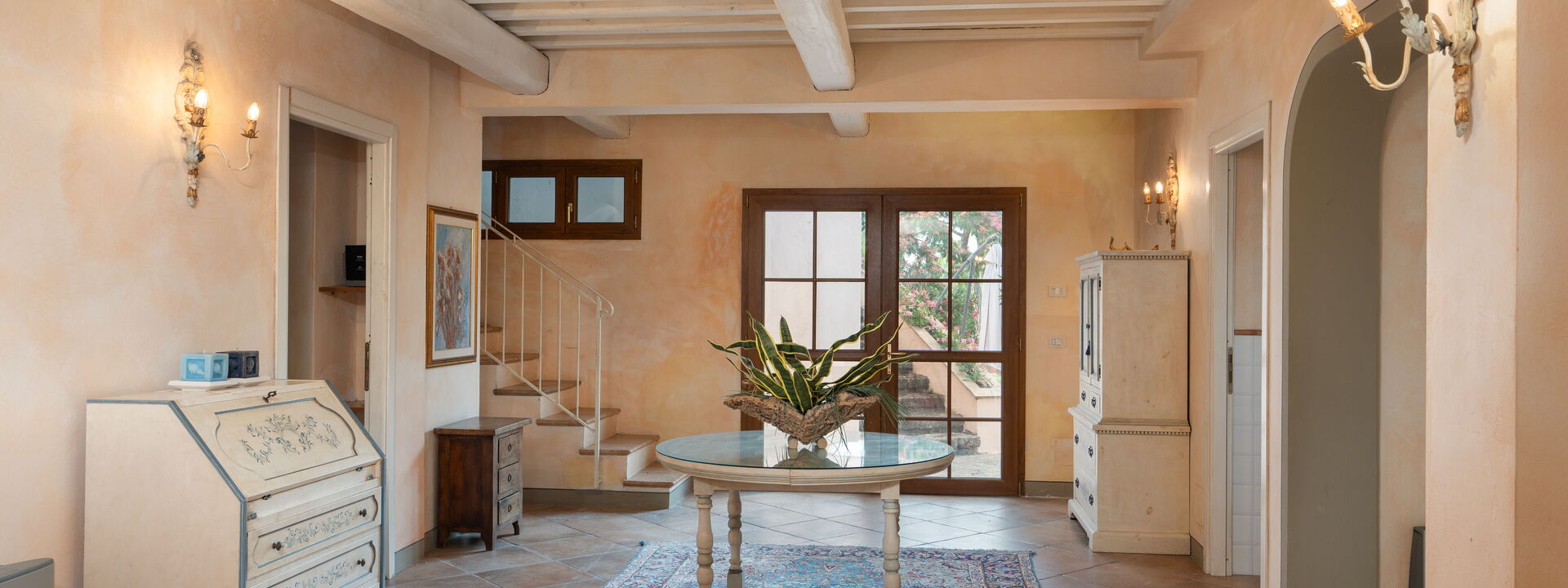 Villa Monte Bottigli: Autumn, Other Room, Spring, Summer