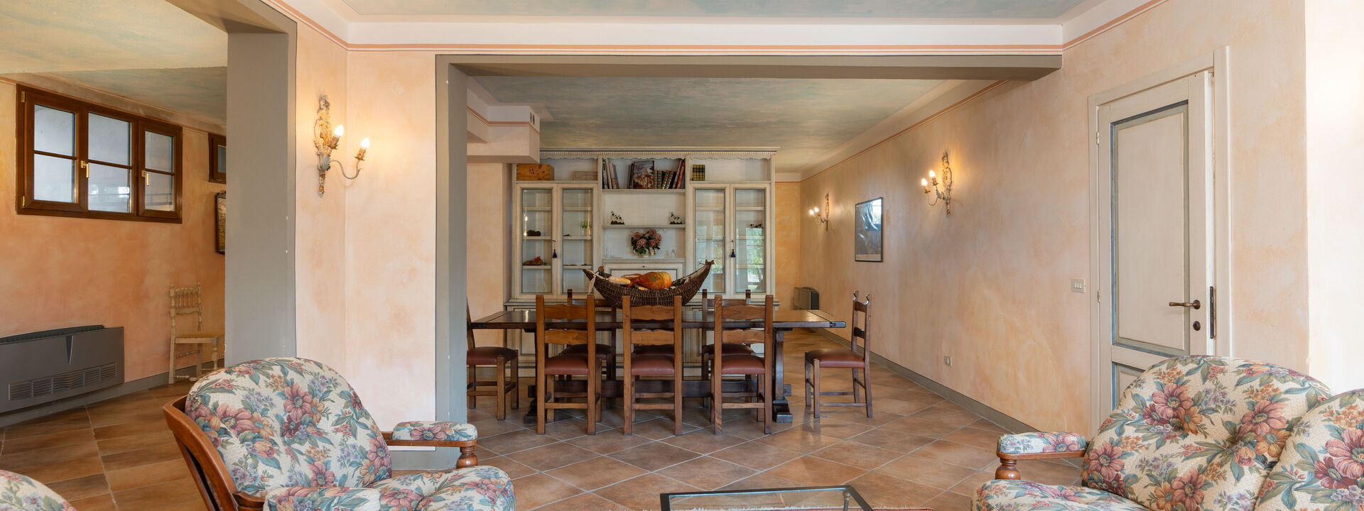 Villa Monte Bottigli: Autumn, Living Room, Spring, Summer