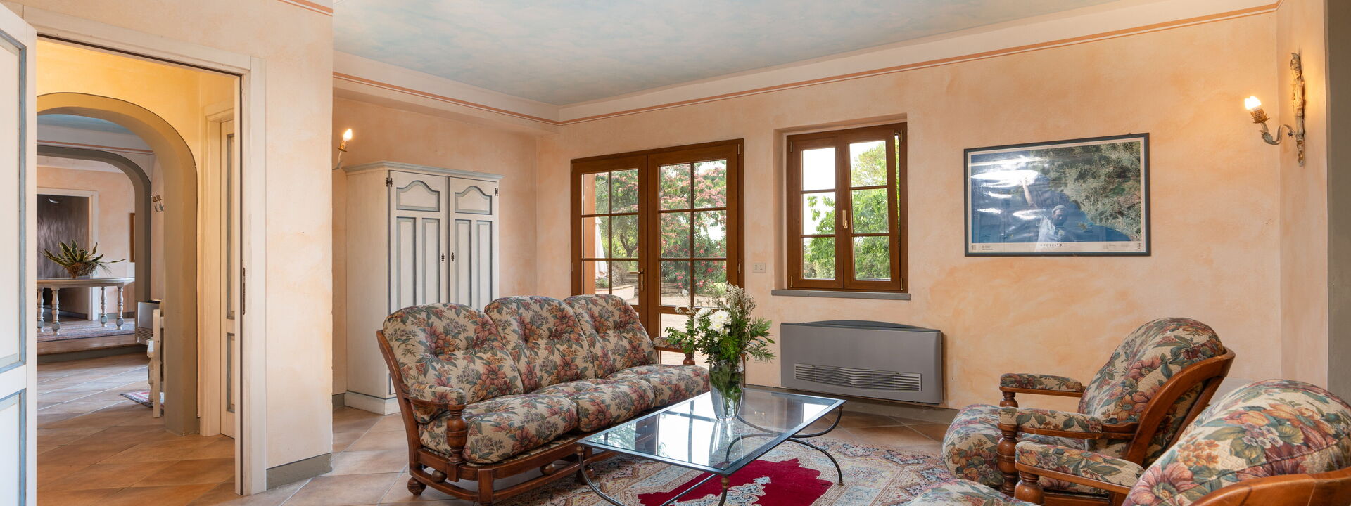 Villa Monte Bottigli: Autumn, Living Room, Spring, Summer