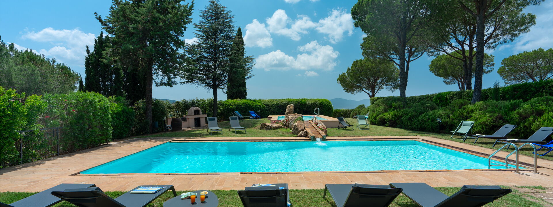 Villa Monte Bottigli: Building Exterior, Garden, Outdoor, Pool, Summer