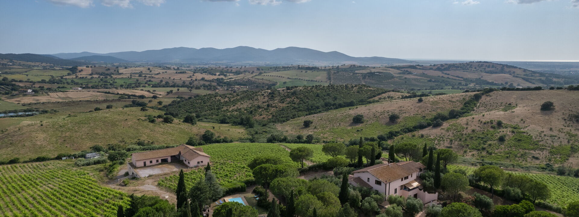Villa Monte Bottigli: Autumn, Building Exterior, Garden, Pool, Scenic View, Spring, Summer