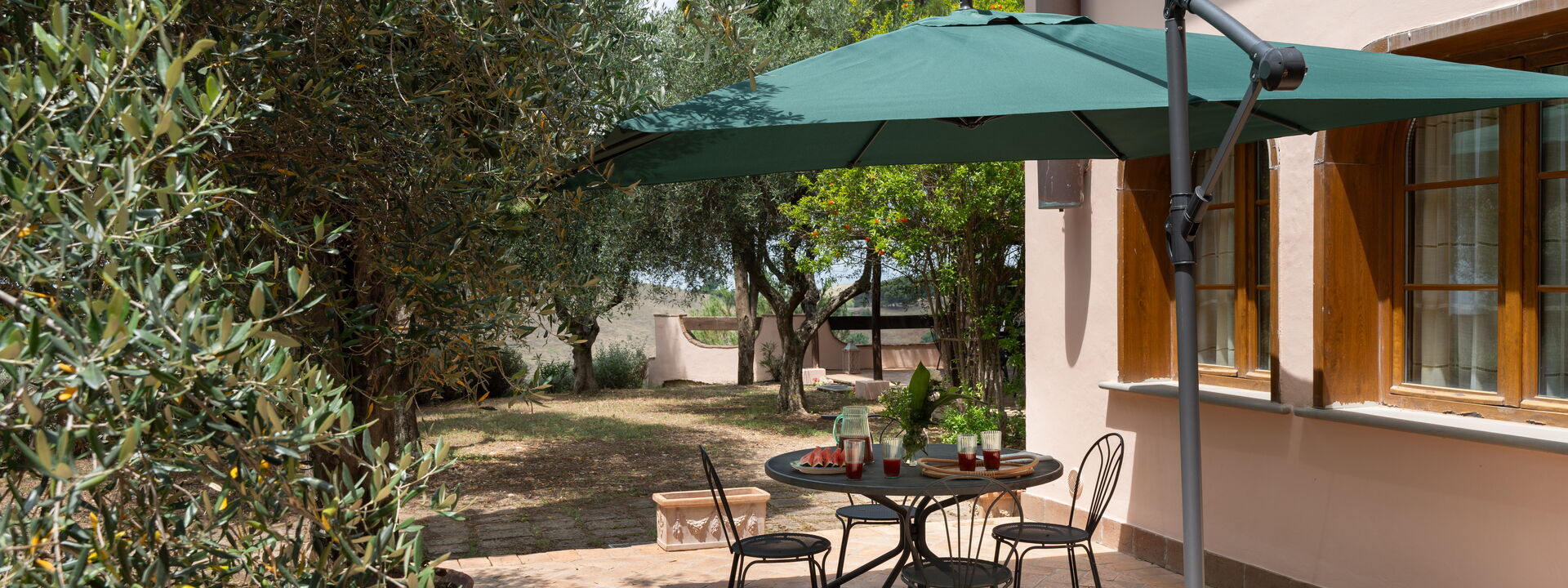 Villa Monte Bottigli: Autumn, Balcony / Terrace / Patio, Building Exterior, Outdoor, Spring, Summer