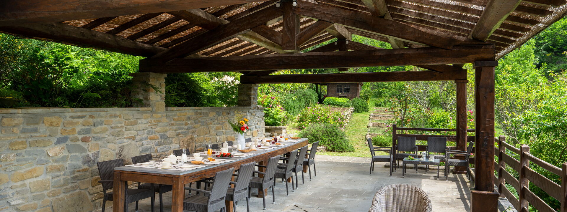 Villa Torre Delle Rose - Firenzuola, Private Pool, Ac, Privacy: Autunno, Balcone / Terrazza / Patio, Caratteristiche, Estate, Esterni, Primavera, Sala da pranzo