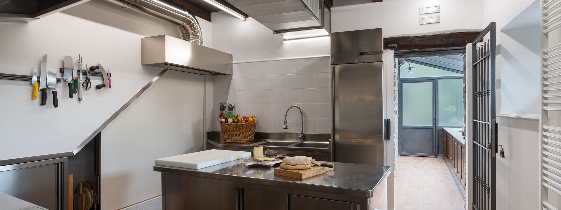 Villa Torre Delle Rose - Firenzuola, Private Pool, Ac, Privacy: Autunno, Cucina, Estate, Primavera