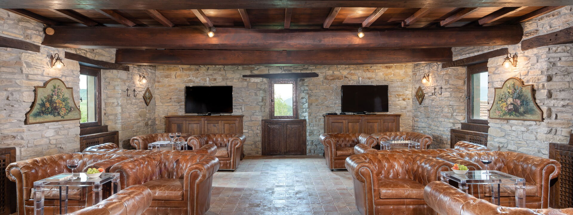 Villa Torre Delle Rose - Firenzuola, Private Pool, Ac, Privacy: Autunno, Estate, Primavera, Soggiorno