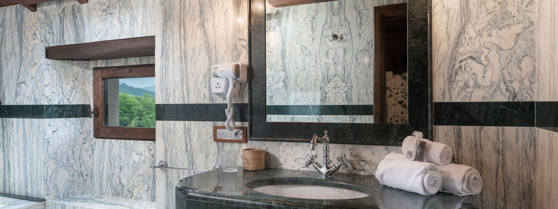 Villa Torre Delle Rose - Firenzuola, Private Pool, Ac, Privacy: Autunno, Bagno, Estate, Primavera