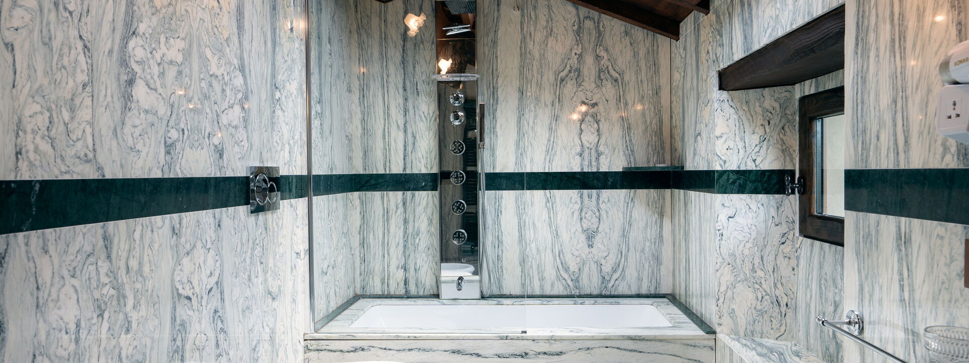 Villa Torre Delle Rose - Firenzuola, Private Pool, Ac, Privacy: Autunno, Bagno, Estate, Primavera