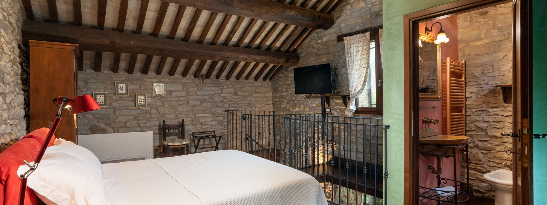 Villa Torre Delle Rose - Firenzuola, Private Pool, Ac, Privacy: Autunno, Camera da letto, Estate, Primavera