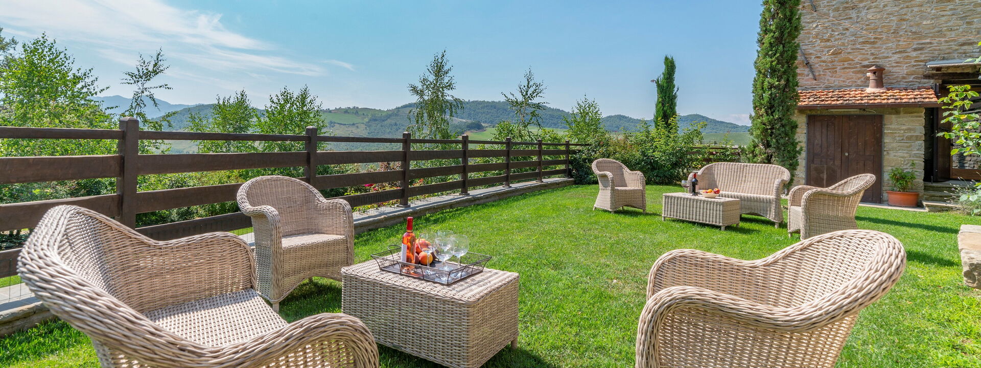 Villa Torre Delle Rose - Firenzuola, Private Pool, Ac, Privacy: Autunno, Estate, Giardino, Primavera