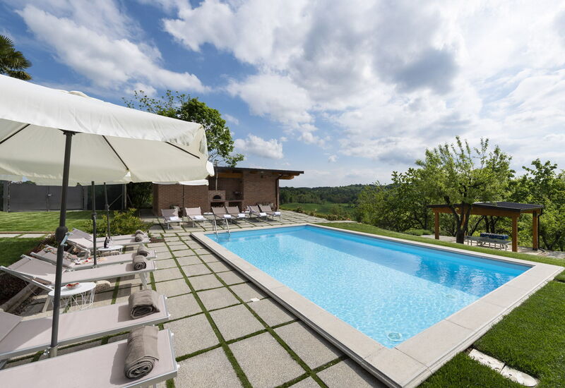 Casa San Grato - Roero - Langhe, Piemonte: Autumn, Building Exterior, Pool, Spring, Summer