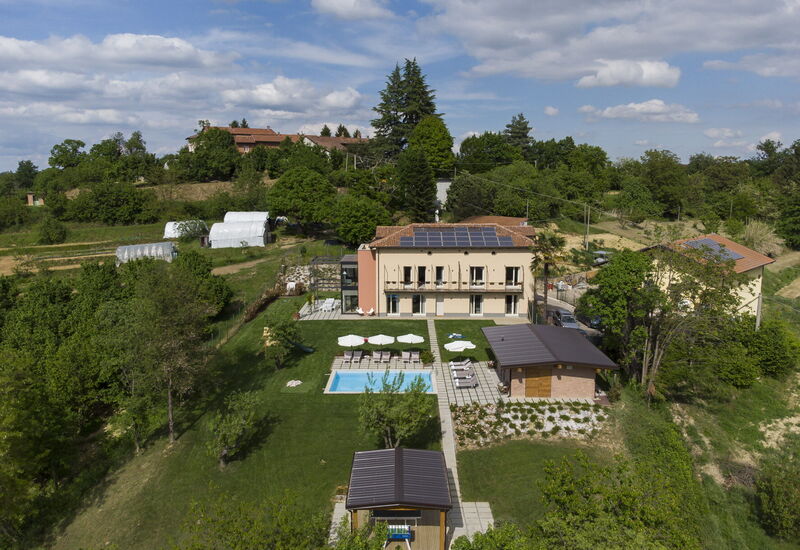 Casa San Grato - Roero - Langhe, Piemonte: Autumn, Building Exterior, Garden, Pool, Spring, Summer