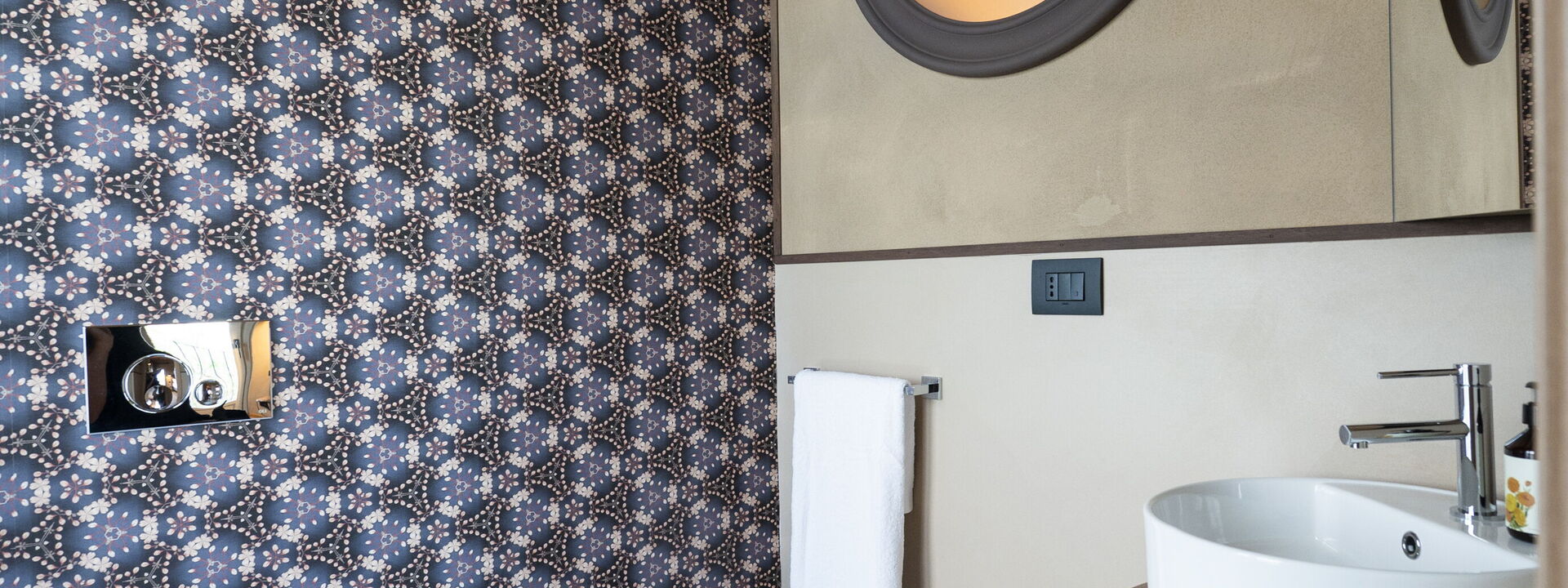 Relais Casa Clara - Roero - Langhe, Piemonte: Autunno, Bagno, Estate, Primavera