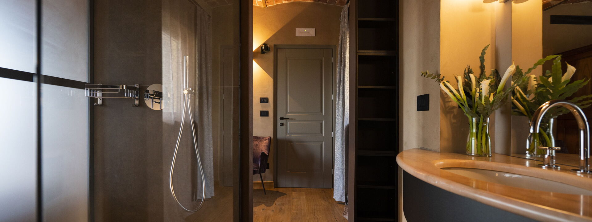 Relais Casa Clara - Roero - Langhe, Piemonte: Autunno, Bagno, Estate, Primavera