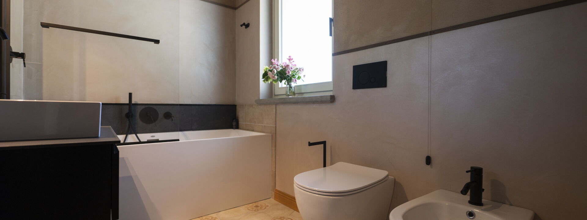 Relais Casa Clara - Roero - Langhe, Piemonte: Autunno, Bagno, Estate, Primavera