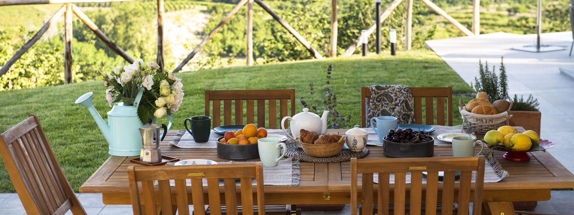 Relais Casa Clara - Roero - Langhe, Piemonte: Autunno, Estate, Esterni, Primavera