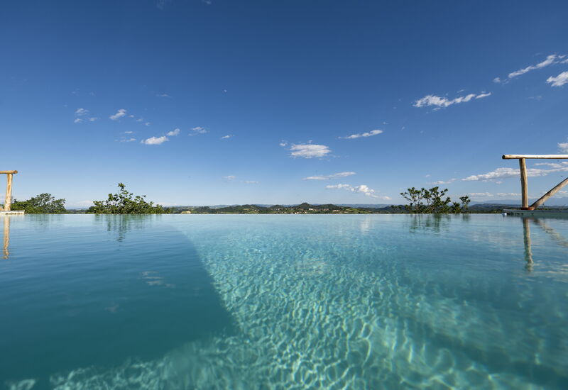 Relais Casa Clara - Roero - Langhe, Piemonte: Autumn, Pool, Spring, Summer