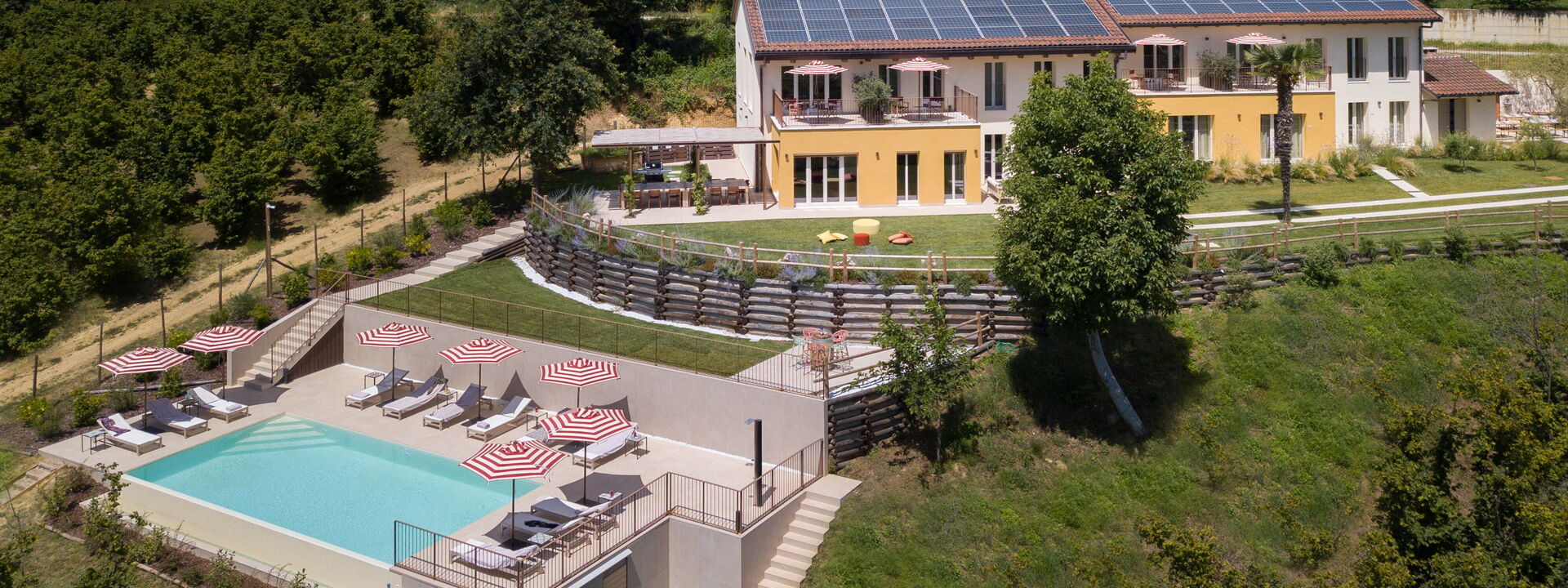 Casa Gallo - Roero - Langhe, Piemonte: Frühling, Garten, Herbst, Sommer