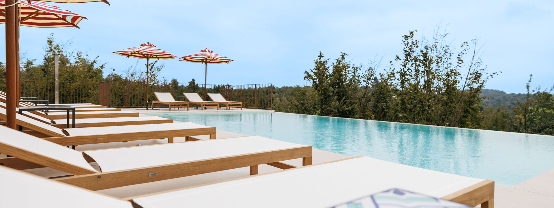 Casa Gallo - Roero - Langhe, Piemonte: Frühling, Garten, Herbst, Schwimmbad, Sommer