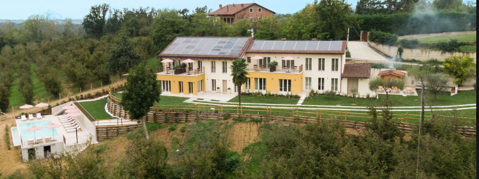 Casa Gallo - Roero - Langhe, Piemonte: Außen, Frühling, Garten, Herbst, Sommer