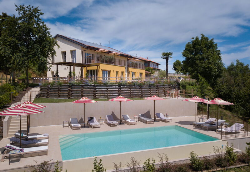 Casa Gallo - Roero - Langhe, Piemonte: Autumn, Garden, Spring, Summer