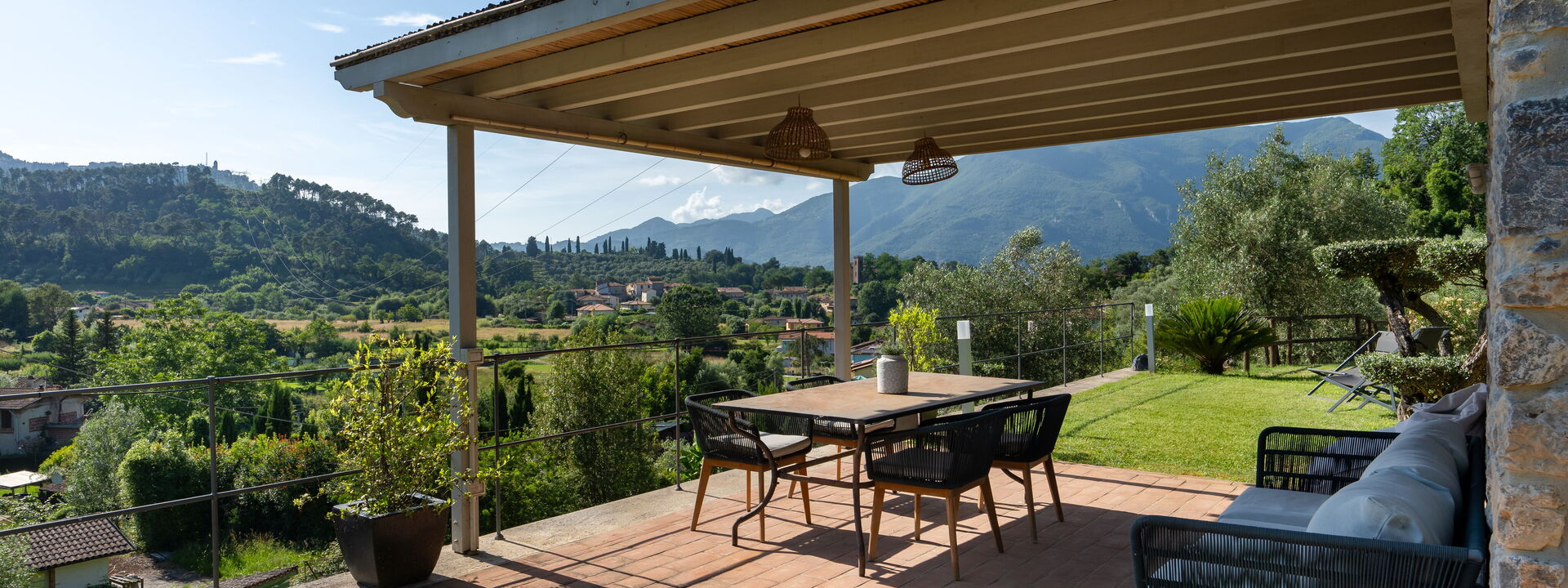 Luxury Green Marignana Villa, Versilia, Pool, Ac, Sauna: Autunno, Estate, Giardino, Primavera