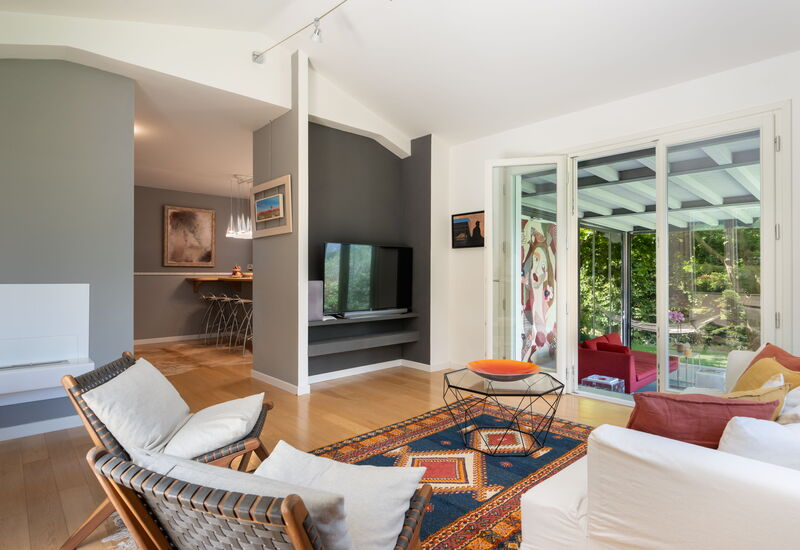 Luxury Green Marignana Villa, Versilia, Pool, Ac, Sauna: Autumn, Living Room, Spring, Summer