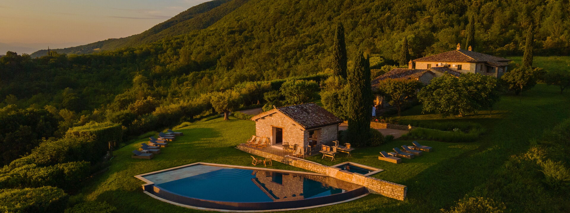 Villa Subtilia - Tenuta Di Murlo, Umbria: Autunno, Estate, Esterni, Piscina, Primavera