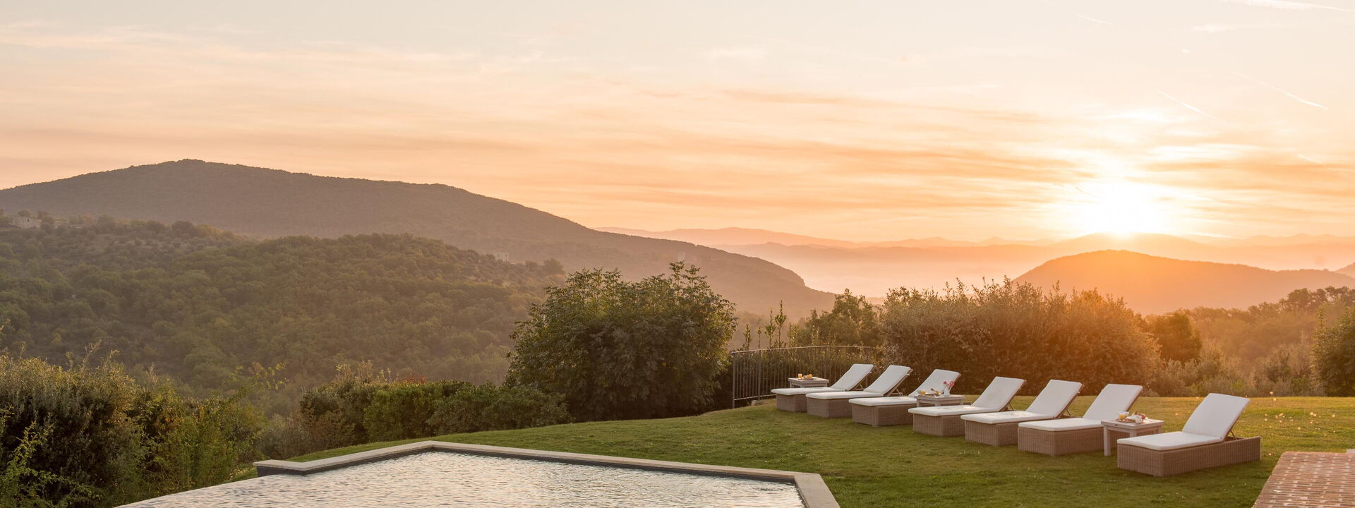Villa Subtilia - Tenuta Di Murlo, Umbria: Autunno, Estate, Esterni, Piscina, Primavera