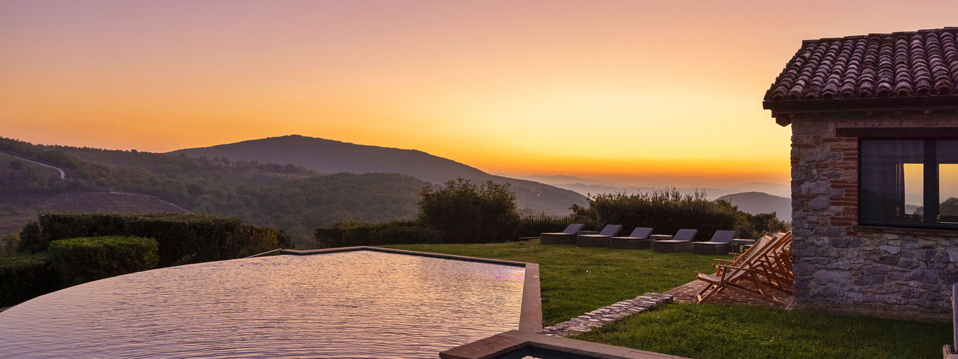 Villa Subtilia - Tenuta Di Murlo, Umbria: Autunno, Estate, Esterni, Piscina, Primavera