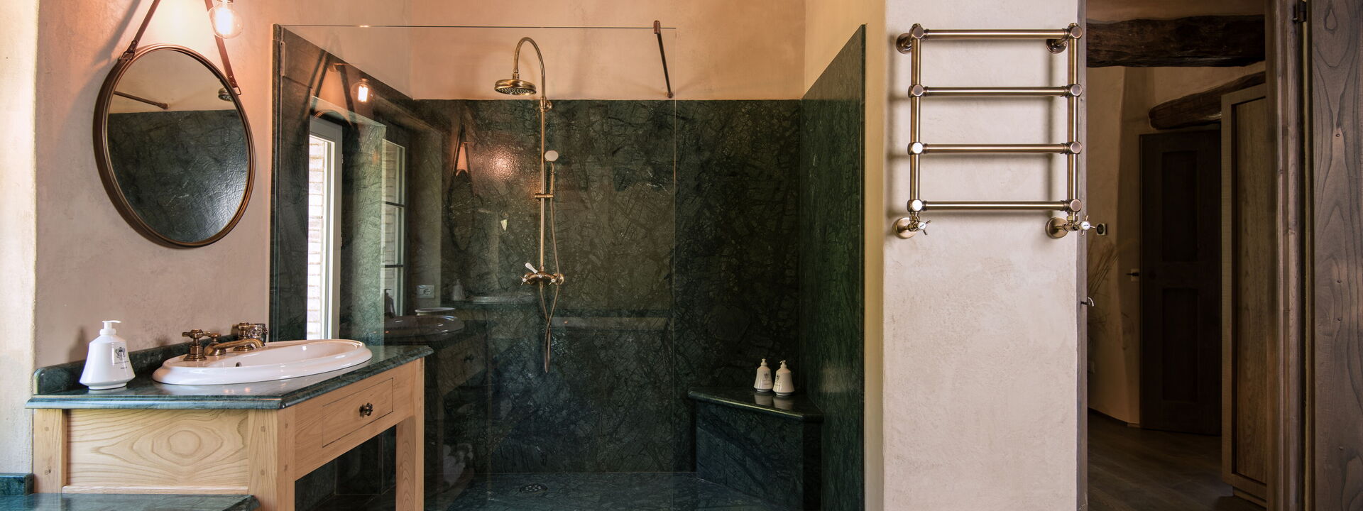 Villa Molinella - Tenuta Di Murlo, Umbria: Autunno, Bagno, Estate, Primavera