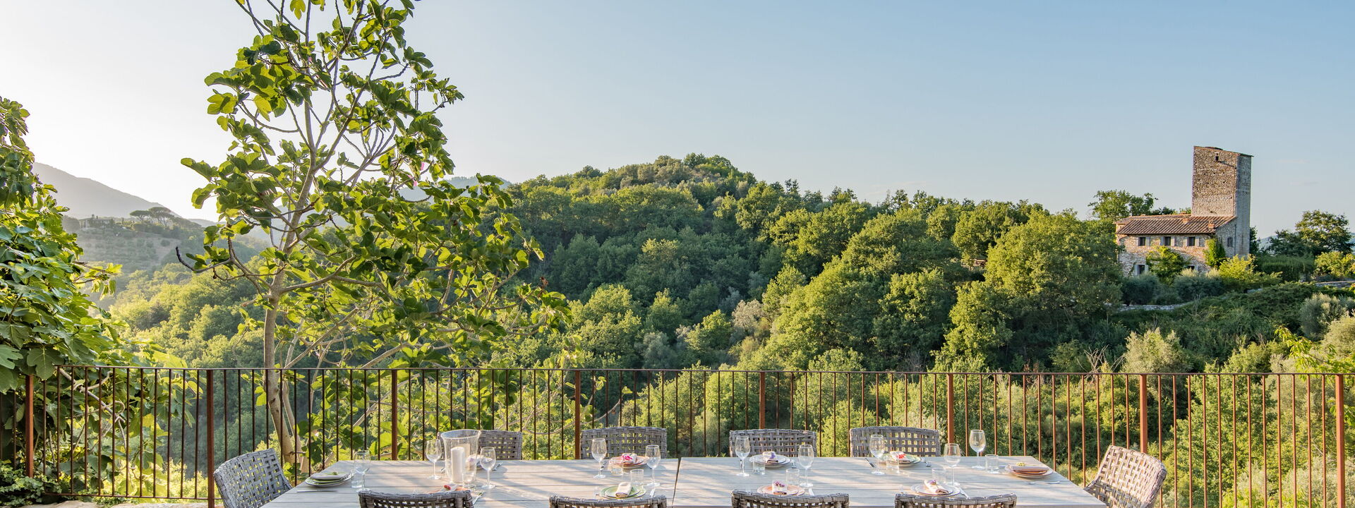 Villa Castiglione Ugolino - Tenuta Di Murlo, Umbria: Autumn, Building Exterior, Spring, Summer